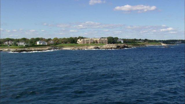 Rough Point Mansion