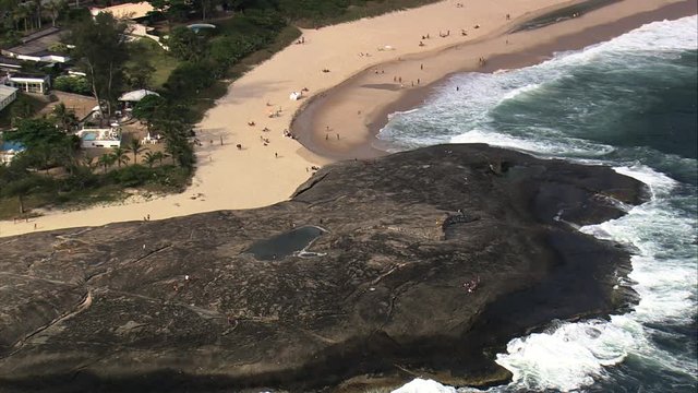 Itacoatiara Beach