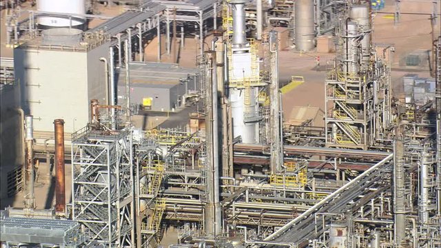 Caspar Oli Refinery