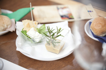 drinks, wine, people, cultures, wineglass, alcohol, dinner, drinking, food