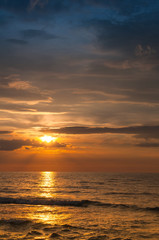 Fototapeta premium Majestic sunset over sea