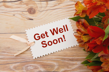 Naklejka premium Get Well Soon Gift Tag with Flowers