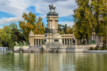 Fototapeta na wymiar King Alfonso XII Monument in Retiro Park, Madrid. Spain.