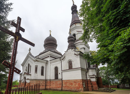 Cerkiew pod wezwaniem Narodzenia Najświętszej Maryi Panny we Włodawie w woj. lubelskim &ndash; prawosławna cerkiew parafialna. Mieszany styl bizantyjsko-rosyjski i klasycystyczny