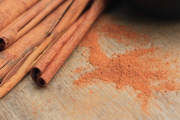 cinnamon powder with strick