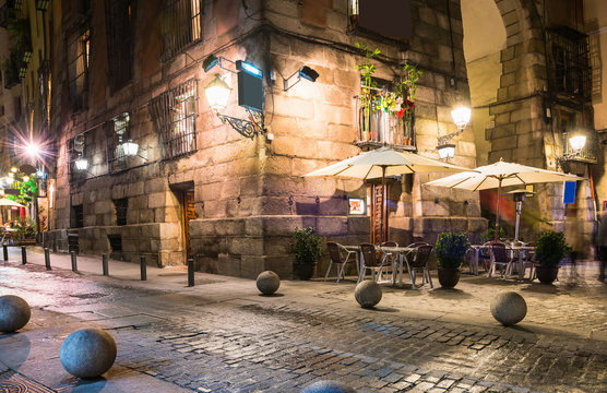 Night view of old street in Madrid. Spain