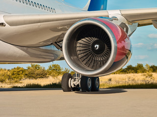 Modern passenger aircraft jet engine - obrazy, fototapety, plakaty