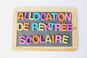 allocation de rentrée scolaire 