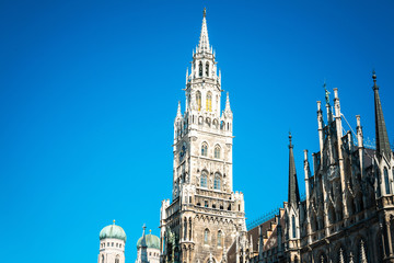 Obraz premium Traditional street view of marienplatz in Munich, Germany
