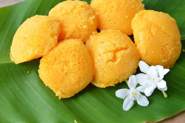 toddy palm cake Thai dessert on banana leaf