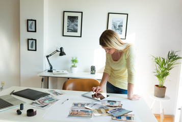 Searching ideas on digital tablet