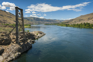 The Columbia River is the largest river in the Pacific Northwest. By volume, the Columbia is the fourth largest river in the United States. In this section It provides water for fruit production.