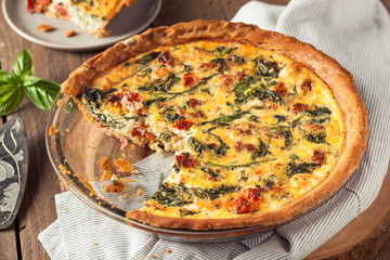 Homemade Cheesy Egg Quiche for Brunch