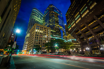 Fototapeta na wymiar Long exposure of traffic and buildings in the Financial District