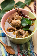thai pork leg soup