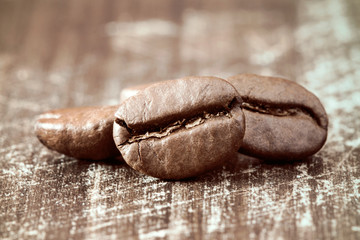 Roasted coffee beans close-up.