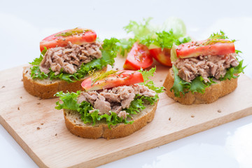 Sandwich tuna