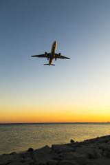 Airplane Landing