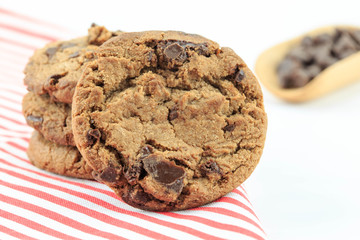chocolate chip cookie