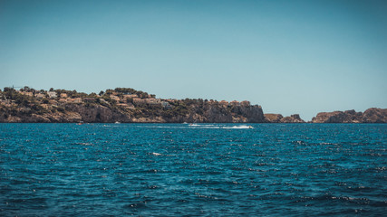 Fototapeta na wymiar cliffs at mallorca