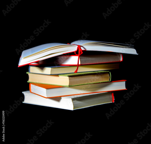 &quot;Bücherstapel&quot; Stockfotos und lizenzfreie Bilder auf Fotolia.com - Bild