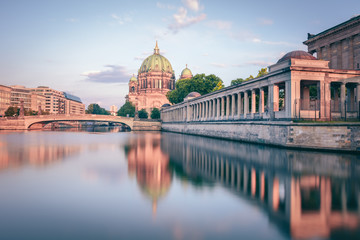 Berliner Dom im Herbst © Berlin85