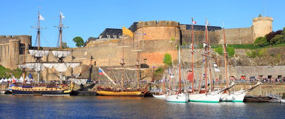 Port et château de Brest, Bretagne