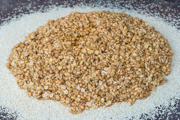 Sweet Peanut Bar, ingredients peanut and white sesame and syrup