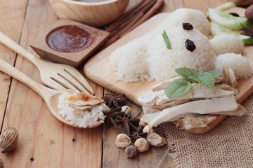 Rice steamed with chicken and soup delicious.