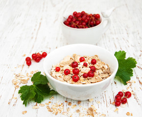 breakfast with fresh berries