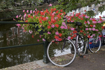 Fototapeta na wymiar Bicycle on a bridge, Netherlands