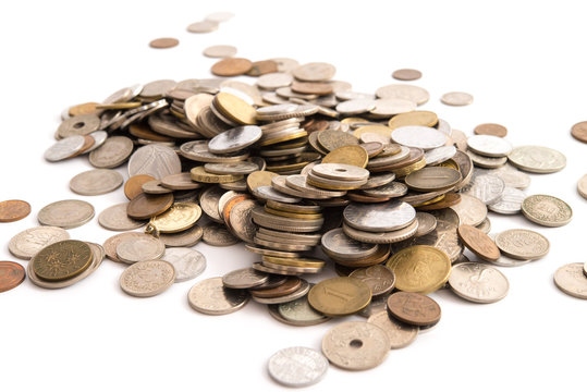 Münzen verschiedener Währungen