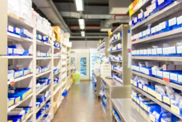 Crédence de cuisine en plexiglas Pharmacie Blur of drugs in the pharmacy store