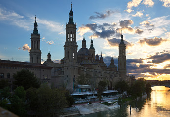 Cathedral of Our Lady of the Pillar and Ebro  in evening. Zarago
