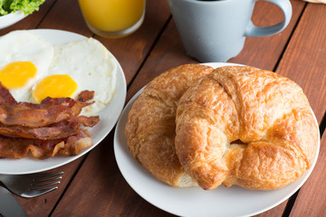 breakfast croissant