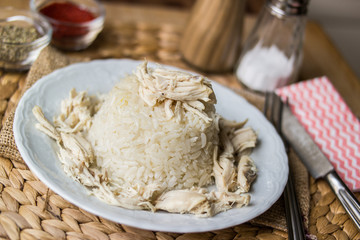 Traditional Turkish chicken on a rice (tavuklu pilav).