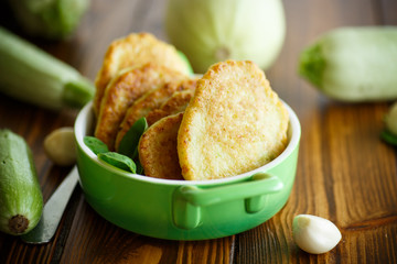 fried zucchini fritters