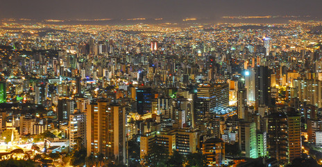 Fototapeta na wymiar Panoramic view by night .Metropolis of Belo Horizonte , Minas Gerais , Brazil .
