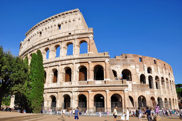 Fototapeta na wymiar ROME, ITALY, JULY 9, 2016: Colosseum in Rome