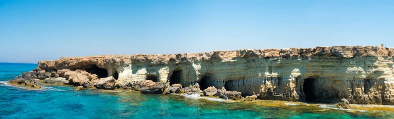 Gordijnen Sea caves panorama (Ayia Napa, Cyprus) © abayuka10