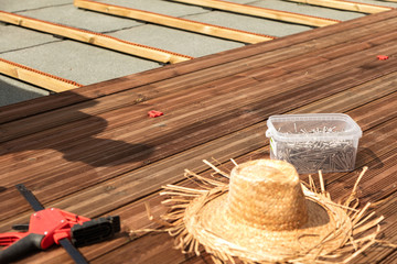 Obraz premium Terrassendielen (handwerker)