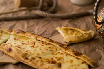 Tukish pide with cheese / Kasarli pide.