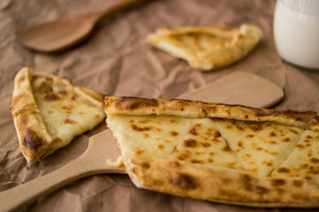 Tukish pide with cheese / Kasarli pide.