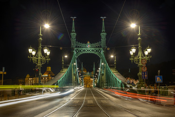 Fototapeta na wymiar Liberty Bridge at night in Budapest, Hungary.