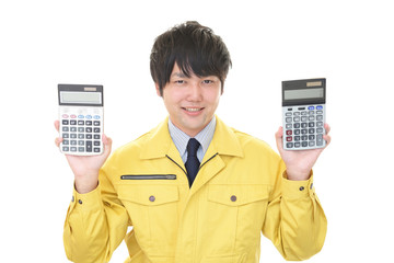 計算機を持つ笑顔の労働者