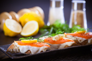 Smoked salmon canapes
