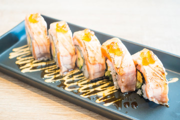 Salmon sushi