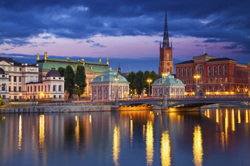 Stockholm. Image of Stockholm, Sweden during twilight blue hour. - obrazy, fototapety, plakaty