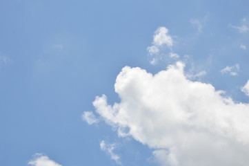 Naklejka na ściany i meble cloud on sky in sunshine day
