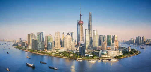 Foto auf Acrylglas Skyline von Shanghai mit modernen städtischen Wolkenkratzern © anekoho